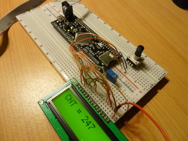 Fot. 2. Prototyp na płytce stykowej