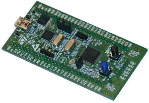 Fot. 1. Wygląd zestawu STM32 Value Line
Discovery